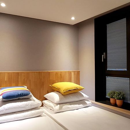 Hostel Cleo Seoul Hongdae Eksteriør bilde