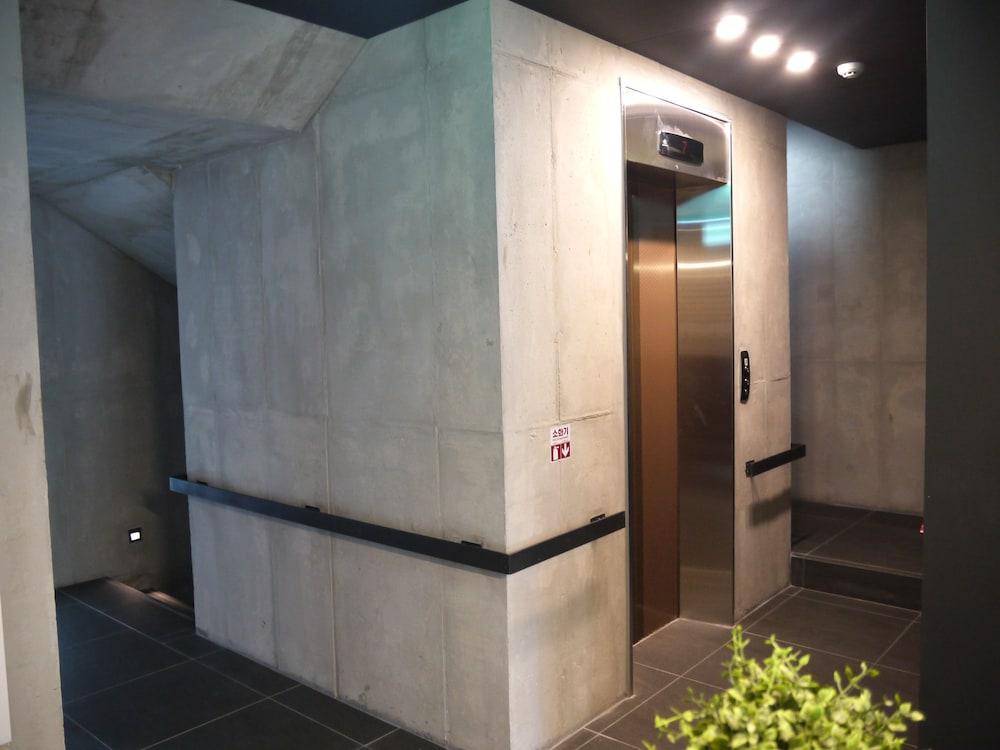 Hostel Cleo Seoul Hongdae Eksteriør bilde